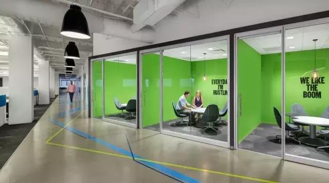 Huddle Room